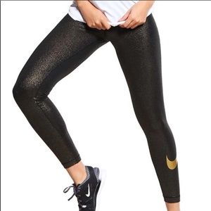Nike Pro Drifit Sparkle 78 Blackgold 